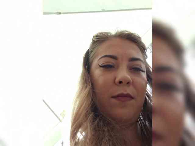 online chatting Riskygirl