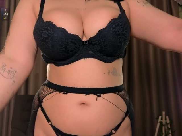 honeybrownie's BongaCams show and profile