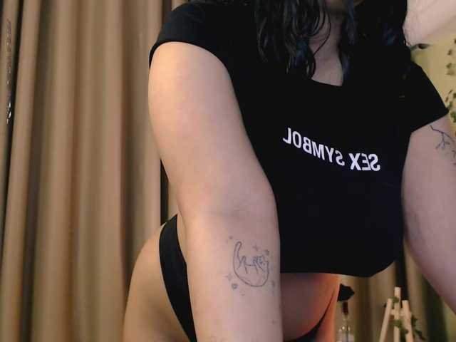 hairy pussy teen 18+