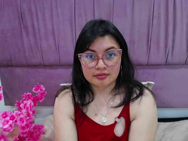 LexaskyZafiro webcam