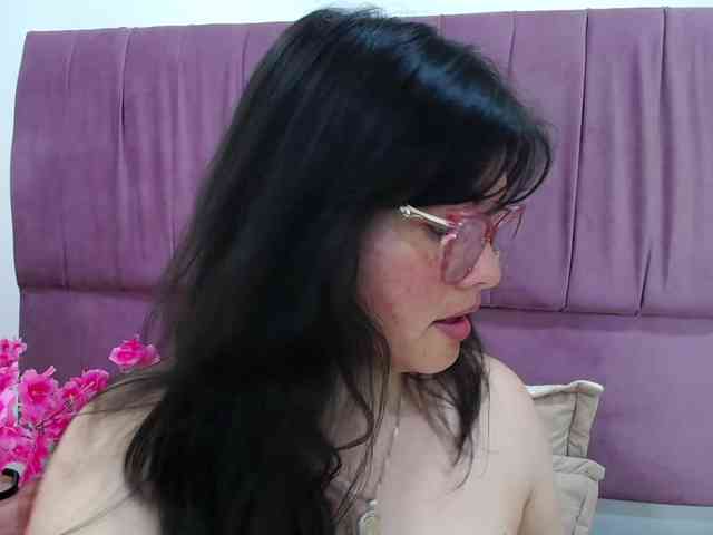 LexaskyZafiro webcam