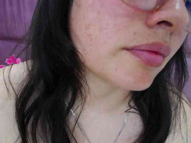 LexaskyZafiro webcam
