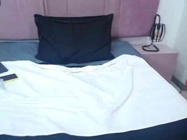 LexaskyZafiro webcam
