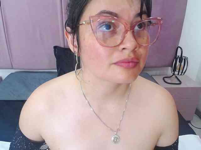 LexaskyZafiro webcam