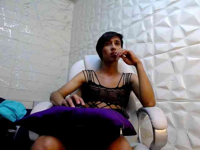 SamanthaThaylor Live Webcam on BongaCams
