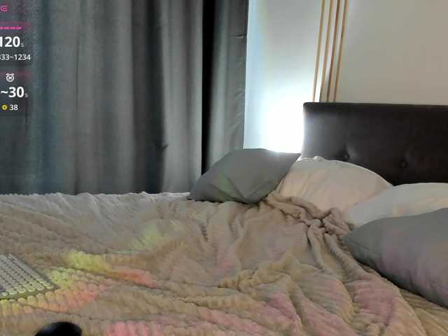 Luckydicewow's BongaCams show and profile