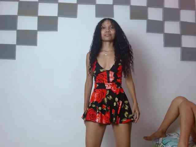 latincouple777 webcam