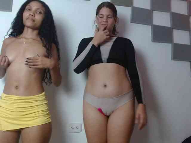 latincouple777 webcam