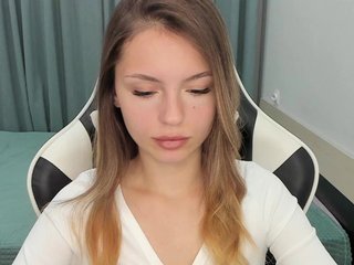 EmiMe Porn Show