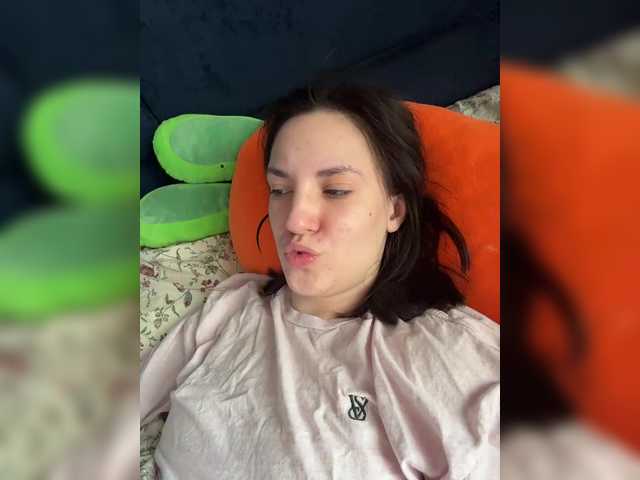 -Your-Michelle-'s BongaCams show and profile