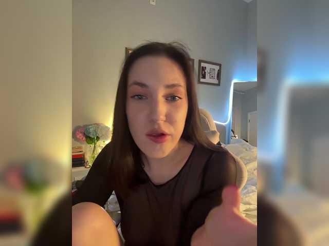 Sex chat gratuit in direct cu -Your-Michelle- pe BongaCams