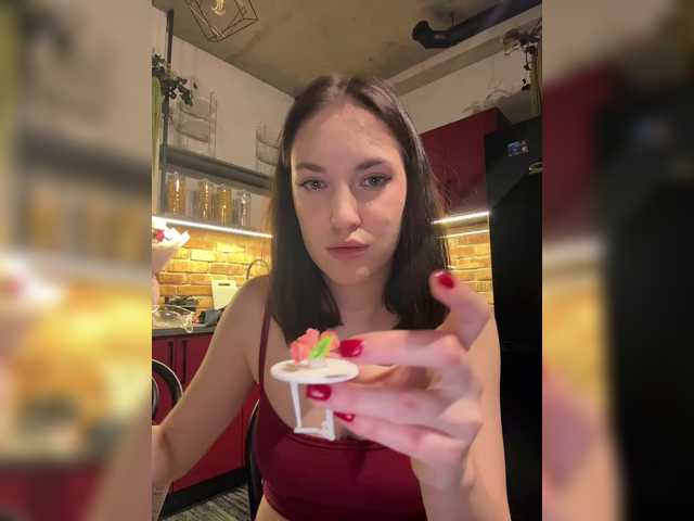 -Your-Michelle-'s BongaCams show and profile