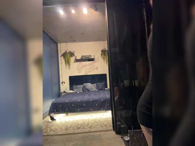 -Your-Michelle-'s BongaCams show and profile