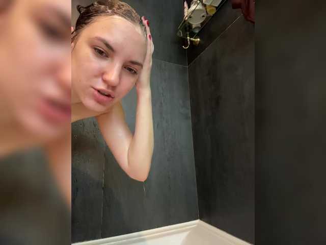 -Your-Michelle-'s BongaCams show and profile