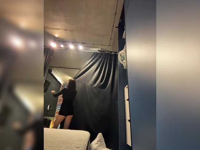 -Your-Michelle-'s BongaCams show and profile