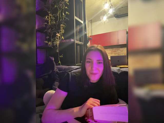 -Your-Michelle-'s BongaCams show and profile