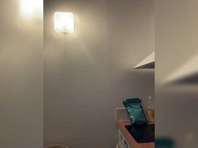 -Your-Michelle-'s BongaCams show and profile