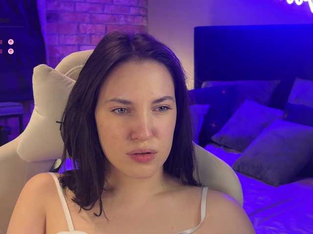 -Your-Michelle-'s BongaCams show and profile