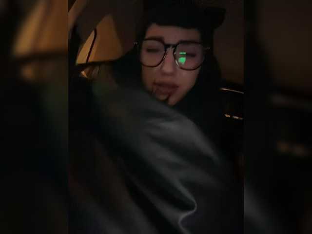 -Your-Michelle-'s BongaCams show and profile