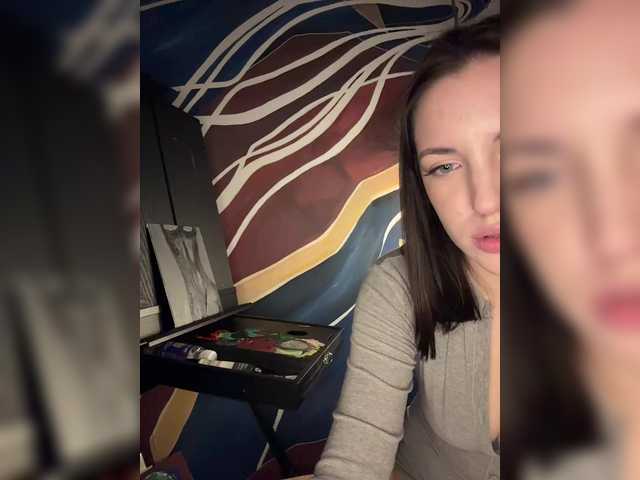 -Your-Michelle-'s BongaCams show and profile