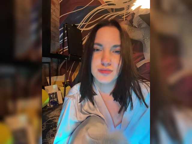 -Your-Michelle-'s BongaCams show and profile