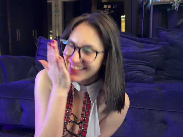 -Your-Michelle-'s BongaCams show and profile