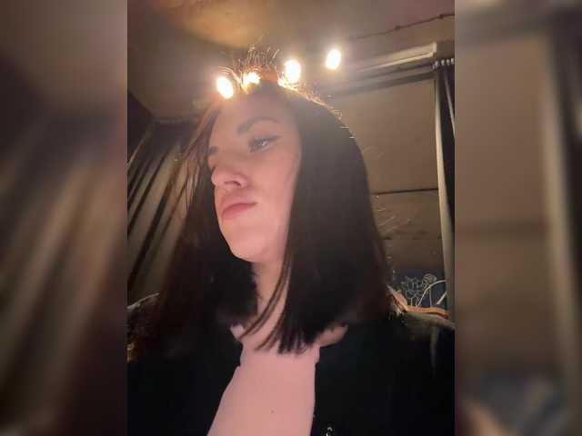 -Your-Michelle-'s BongaCams show and profile