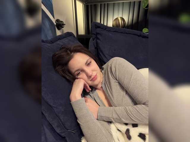 -Your-Michelle-'s BongaCams show and profile