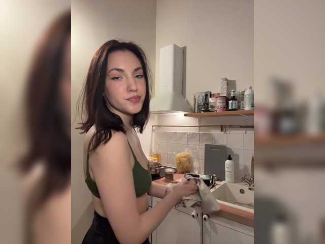 -Your-Michelle- from BongaCams is Freechat