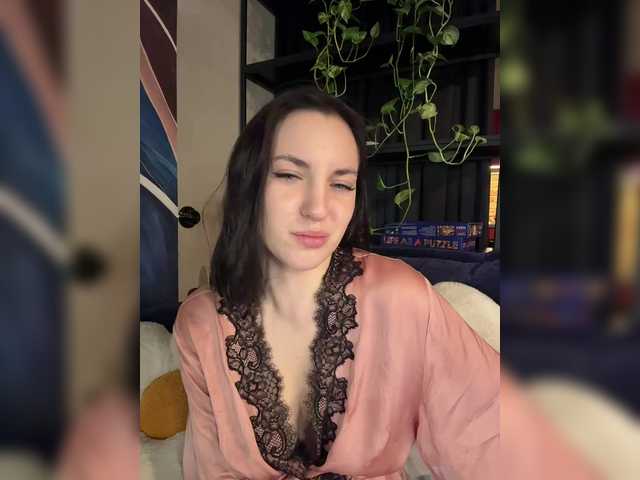 -Your-Michelle-'s BongaCams show and profile