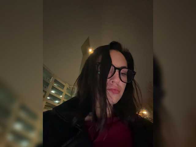 Naked -Your-Michelle- wants you to fuck her body now -Your-Michelle- from BongaCams