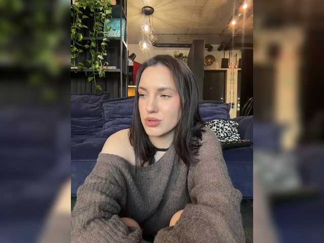 -Your-Michelle-'s BongaCams show and profile