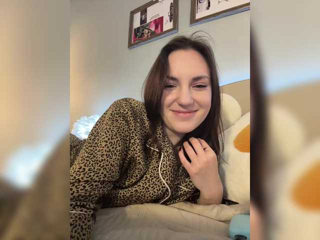 -Your-Michelle-'s BongaCams show and profile