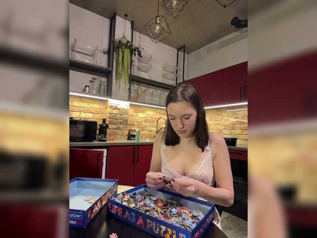 -Your-Michelle-'s BongaCams show and profile