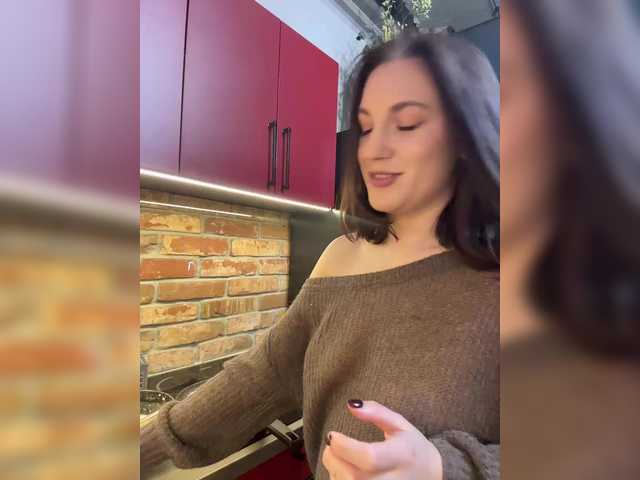 -Your-Michelle-'s BongaCams show and profile