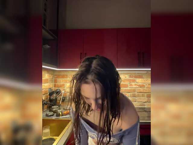 -Your-Michelle-'s BongaCams show and profile