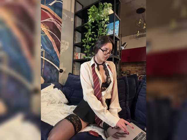 -Your-Michelle-'s BongaCams profile