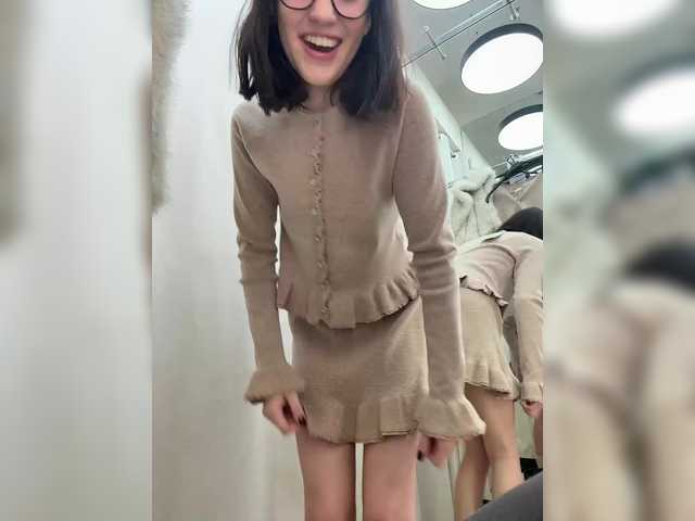 -Your-Michelle-'s BongaCams show and profile