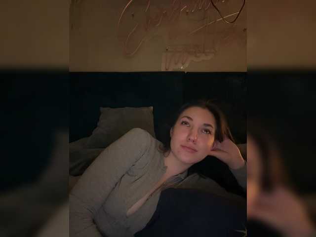 -Your-Michelle-'s BongaCams show and profile