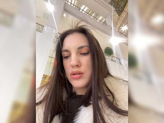 -Your-Michelle-'s BongaCams show and profile