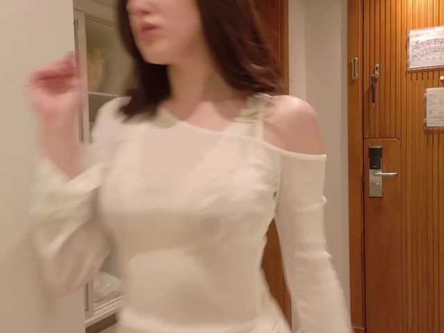 -Your-Michelle-'s BongaCams show and profile