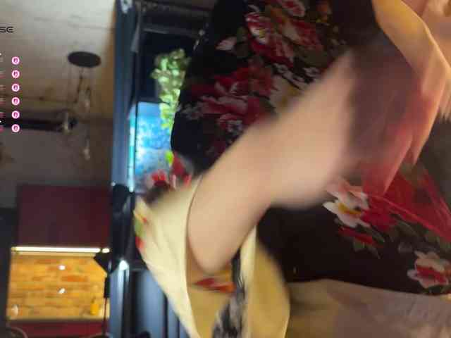 -Your-Michelle- webcam