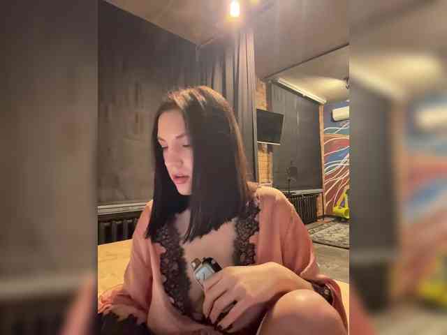 -Your-Michelle- webcam