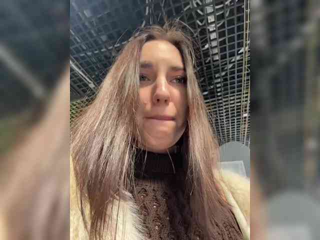 -Your-Michelle- webcam