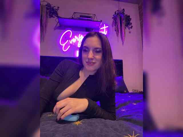 -Your-Michelle- webcam