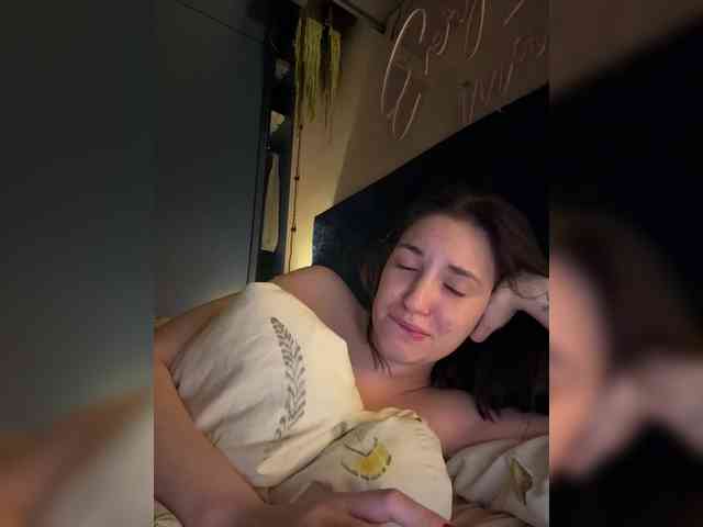 -Your-Michelle- webcam