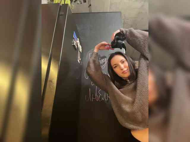 -Your-Michelle- webcam