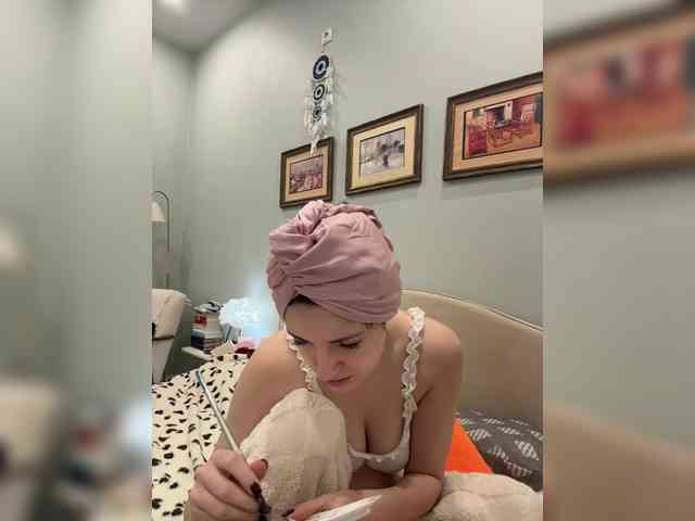 -Your-Michelle- webcam