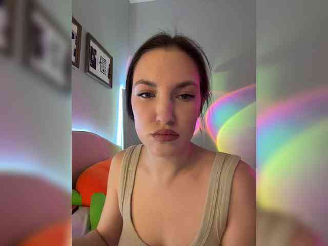 -Your-Michelle- webcam
