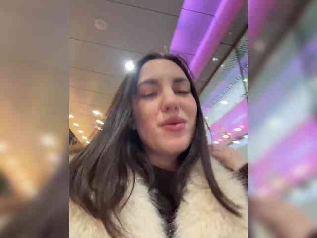 -Your-Michelle- webcam